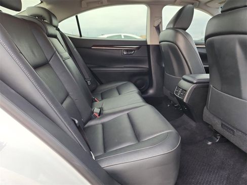 Used 2014 Lexus ES 350 image 10