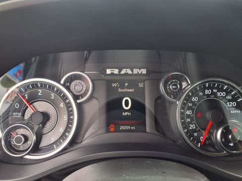 Used 2023 RAM 1500 Lone Star image 16