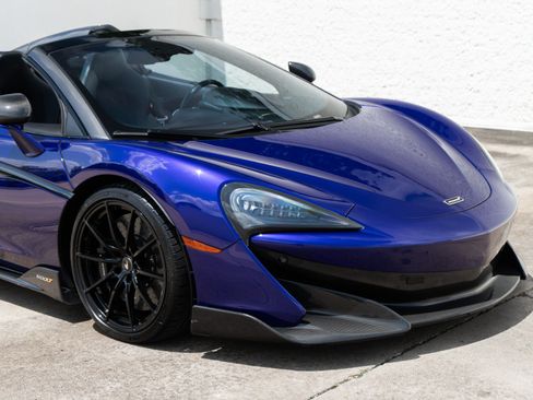 Used 2020 McLaren 600LT Spider RWD image 27