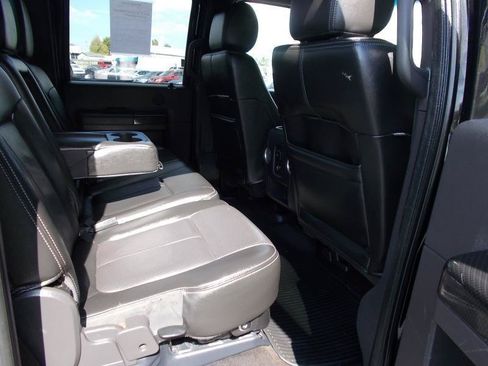 Used 2013 Ford F250 Lariat w/ Lariat Ultimate Pkg AWD/4WD image 28