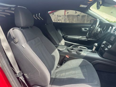 Used 2019 Ford Mustang GT w/ Ford Safe & Smart Package RWD image 9