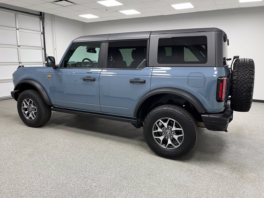 Used 2023 Ford Bronco Badlands AWD/4WD image 7