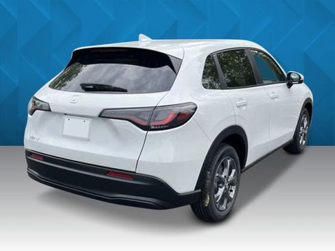 New 2026 Honda HR-V LX image 5