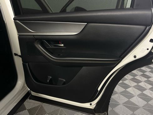 Used 2024 MAZDA CX-90 Plug-In Hybrid w/ Premium Plus image 33