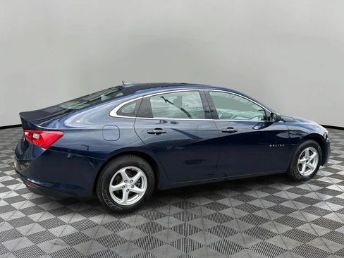 Used 2018 Chevrolet Malibu LS FWD image 5