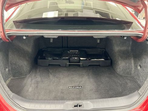 Used 2022 Nissan Altima 2.5 SR FWD image 23