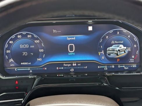 Used 2023 Chevrolet Silverado 1500 LTZ AWD/4WD image 26