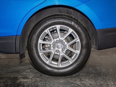 Used 2024 Chevrolet Equinox LS w/ LS Convenience Package image 8