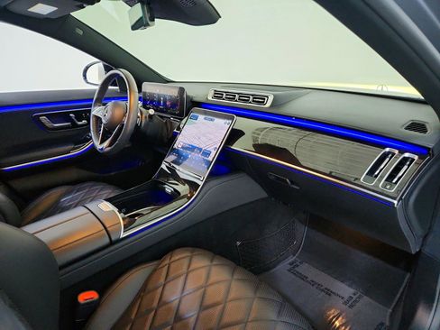 Certified 2023 Mercedes-Benz S 500 4MATIC image 29