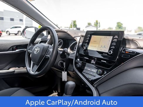 Used 2022 Toyota Camry LE FWD image 11