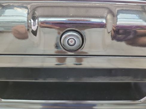 Used 2023 Ford F150 XLT w/ Equipment Group 302A High image 9