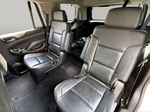 Used 2019 Chevrolet Tahoe Premier RWD image 19