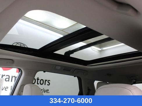 New 2026 Nissan Pathfinder SL image 11