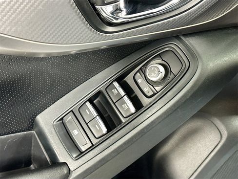 Used 2021 Subaru Crosstrek 2.5i Limited w/ Moonroof Package 2 image 16