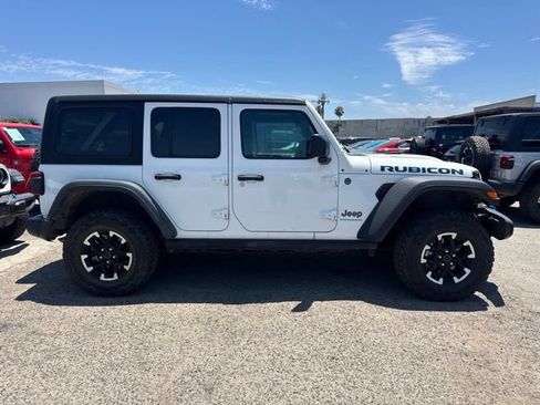 Used 2024 Jeep Wrangler Unlimited Rubicon 4xe AWD/4WD image 4