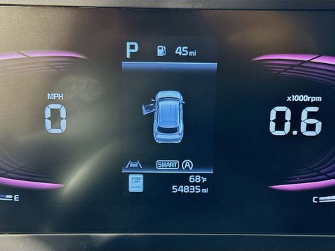 Used 2023 Kia Sportage LX image 16