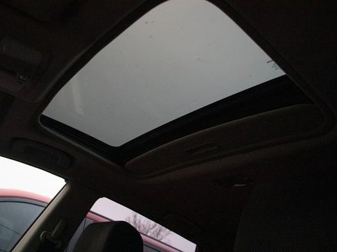 Used 2009 Nissan Rogue SL w/ Premium Pkg image 31