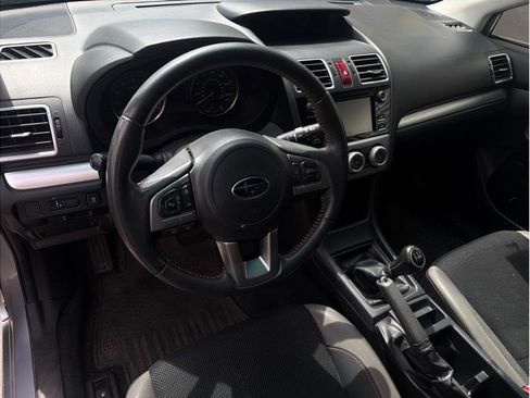 Used 2016 Subaru Crosstrek 2.0i Premium image 2