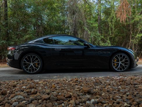 Used 2024 Maserati GranTurismo Modena AWD/4WD image 5
