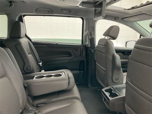 Certified 2023 Honda Odyssey Touring image 23