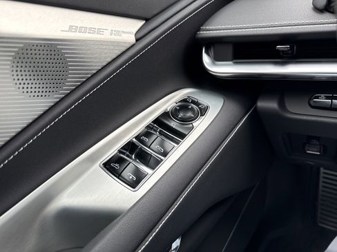 Used 2024 Chevrolet Corvette Stingray Preferred Conv w/ Z51 Performance Package image 14