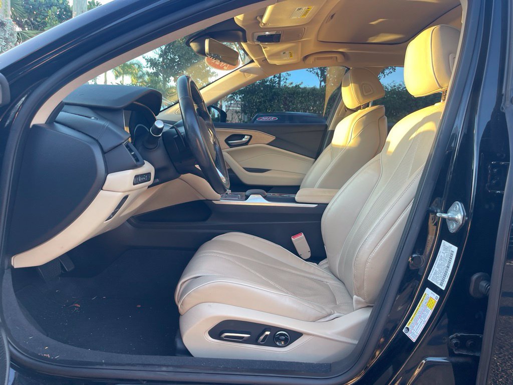Used 2021 Acura TLX w/ Advance Package FWD image 5