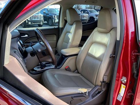 Used 2017 GMC Canyon SLT w/ Driver Alert Package image 8