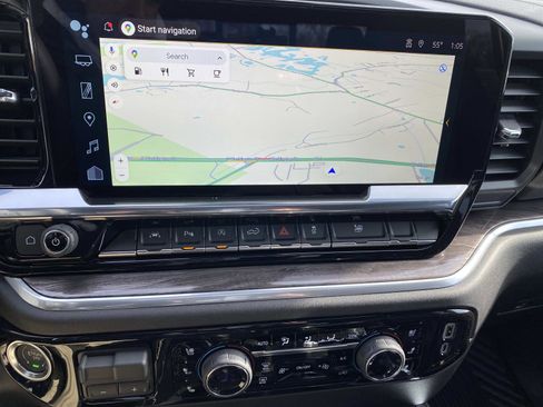 New 2026 Chevrolet Silverado 1500 LTZ w/ LTZ Premium Package image 11