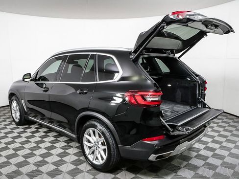Used 2023 BMW X5 xDrive40i w/ Premium Package AWD/4WD image 33
