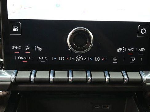 Used 2025 GMC Yukon Elevation w/ LPO, Floor Liner Package RWD image 25
