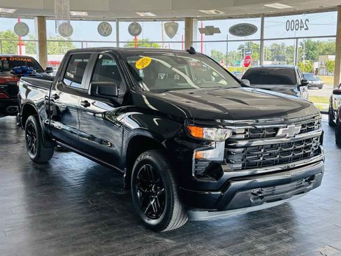 Used 2024 Chevrolet Silverado 1500 Custom w/ LPO, Dark Essentials Package AWD/4WD image 1