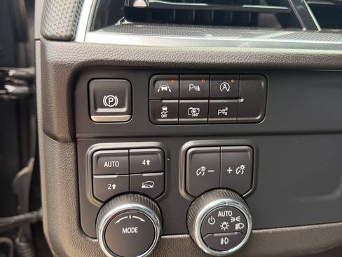 Used 2025 Chevrolet Tahoe RST w/ Comfort Package AWD/4WD image 11