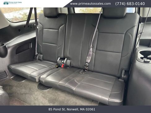 Used 2015 Chevrolet Suburban LTZ image 16