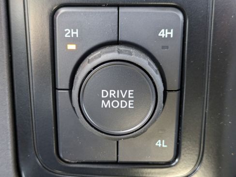 New 2025 Ford F550 4x4 Regular Cab Super Duty image 30