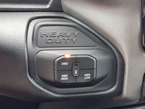 New 2026 RAM 2500 Tradesman w/ Chrome Appearance Group AWD/4WD image 16