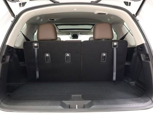 Used 2025 Honda Pilot Elite image 27