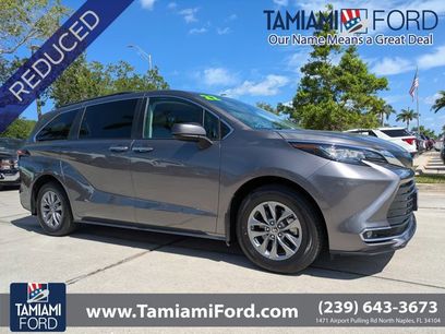 Used 2022 Toyota Sienna XLE