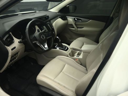Used 2020 Nissan Rogue Sport SL w/ Premium Package FWD image 45
