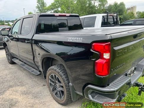 Used 2023 Chevrolet Silverado 1500 LT Trail Boss w/ LT Trail Boss Premium Package AWD/4WD image 4