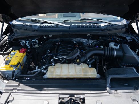 Used 2018 Ford F150 Lariat w/ Equipment Group 502A Luxury AWD/4WD image 52