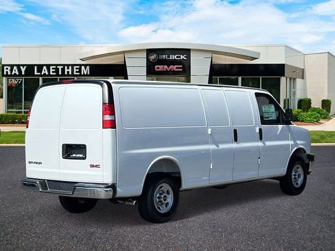 New 2026 GMC Savana 2500 Extended image 5