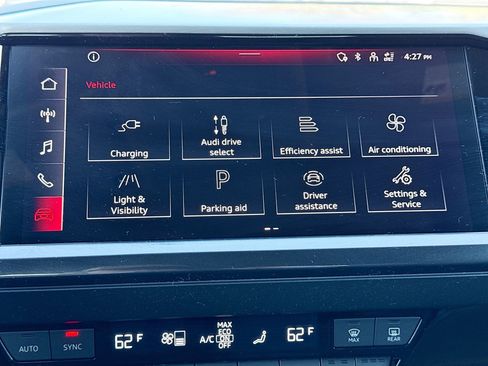 Used 2023 Audi Q4 e-tron Premium w/ Convenience Package image 32