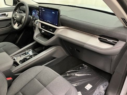 New 2026 Ford Explorer Active image 20