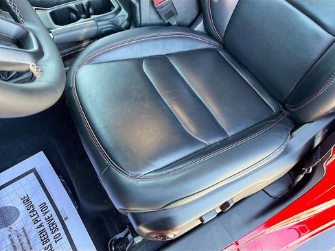 Certified 2025 Jeep Wrangler Unlimited Rubicon image 19