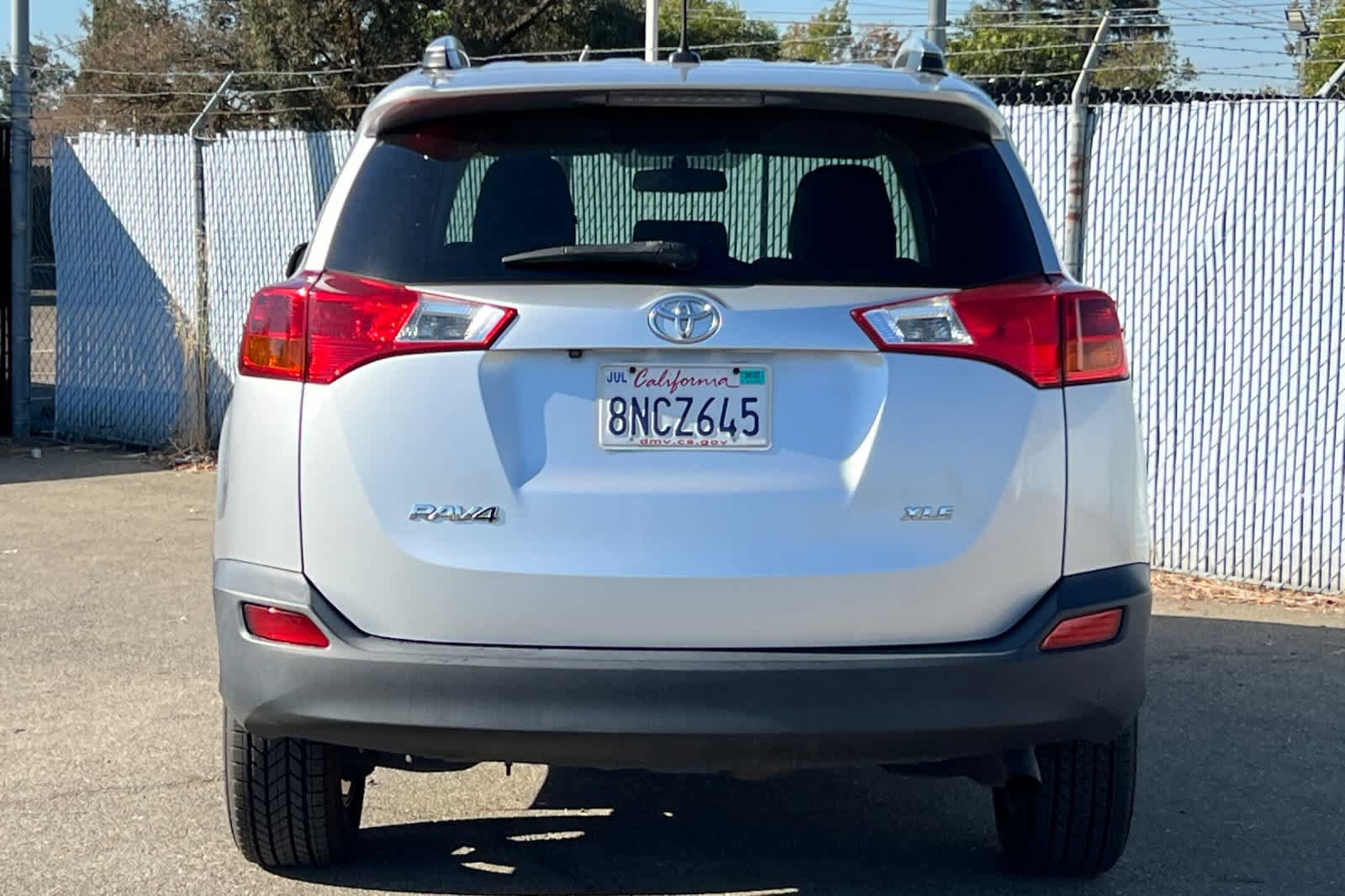 Used 2014 Toyota RAV4 XLE FWD image 4