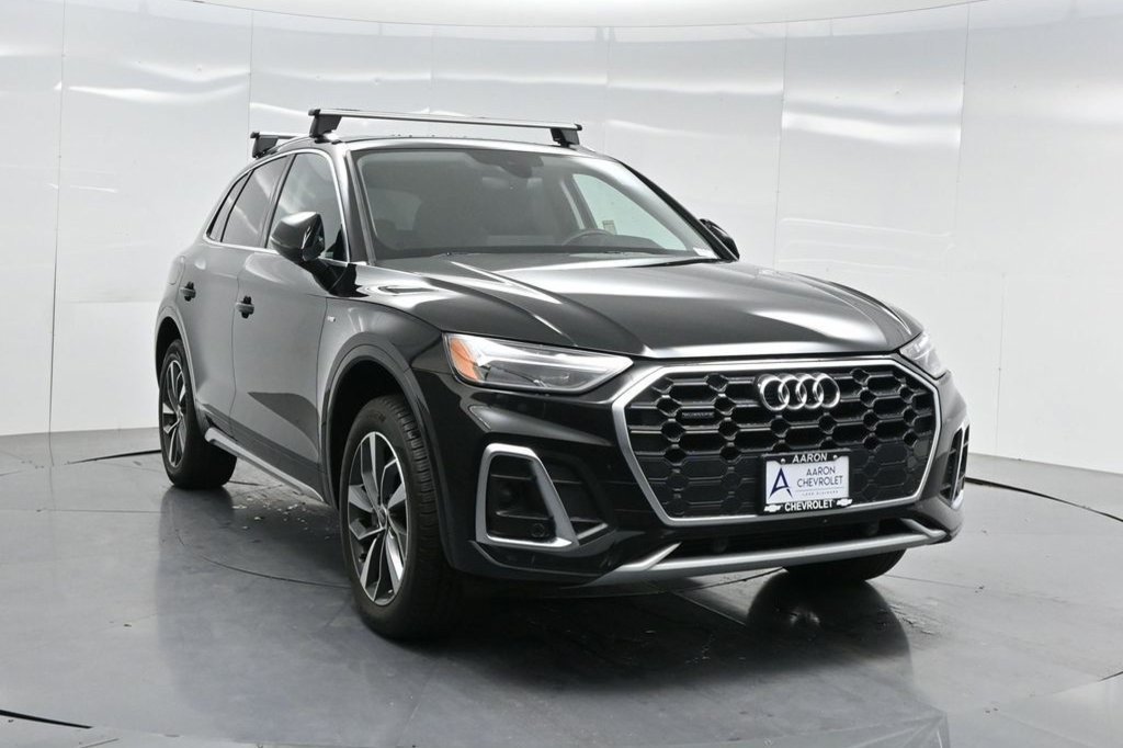 Used 2024 Audi Q5 2.0T Premium w/ Convenience Package AWD/4WD image 17