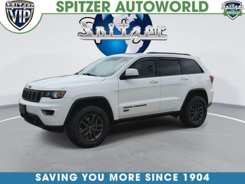 Used 2016 Jeep Grand Cherokee Laredo 75th Anniversary AWD/4WD image 5