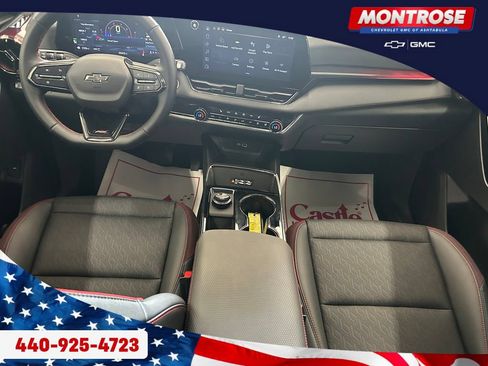 Used 2026 Chevrolet Equinox RS AWD/4WD image 25