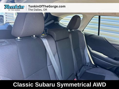 Used 2024 Subaru Outback Premium AWD/4WD image 27