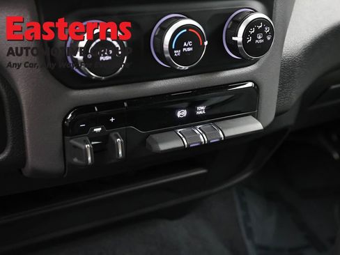 Used 2024 RAM 2500 Big Horn AWD/4WD image 21